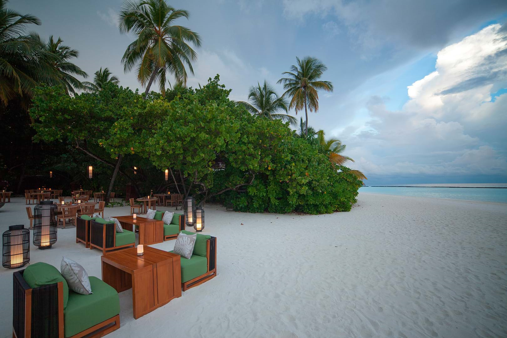 哈拉薇利 - Meeru烧烤餐厅图片4 - Constance Halaveli Resort Maldives Meeru Restaurant Photo 4