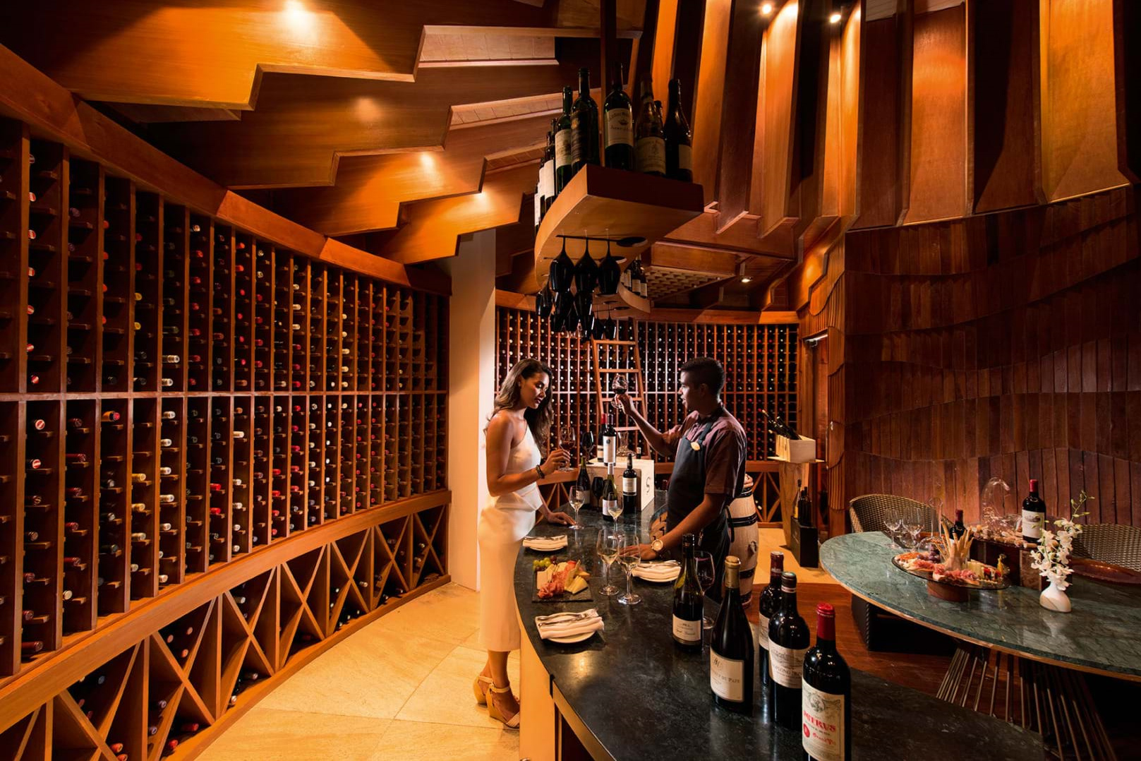 哈拉薇利 - Jing餐吧图片3 - Constance Halaveli Resort Maldives Jing Restaurant and Bar Photo 3