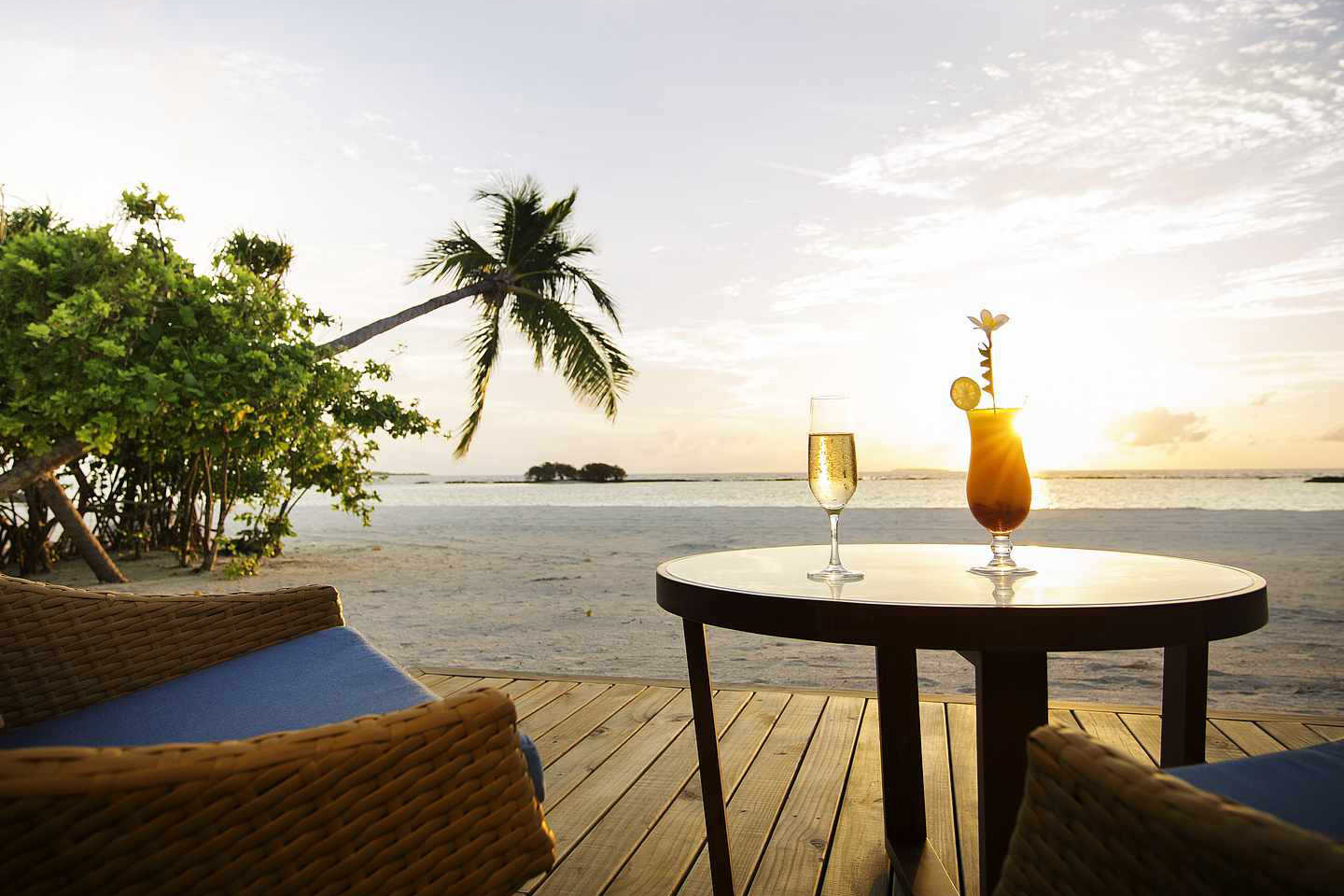 新鲁滨逊努努 - 落日酒吧图片2 - Robinson Club Noonu Sundowner Bar Photo 2