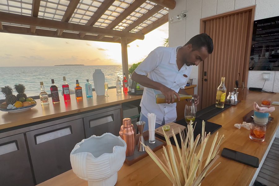 阿丽拉 - 沙洲餐酒吧图片1 - Alila Kothaifaru Maldives The Shack Photo 1