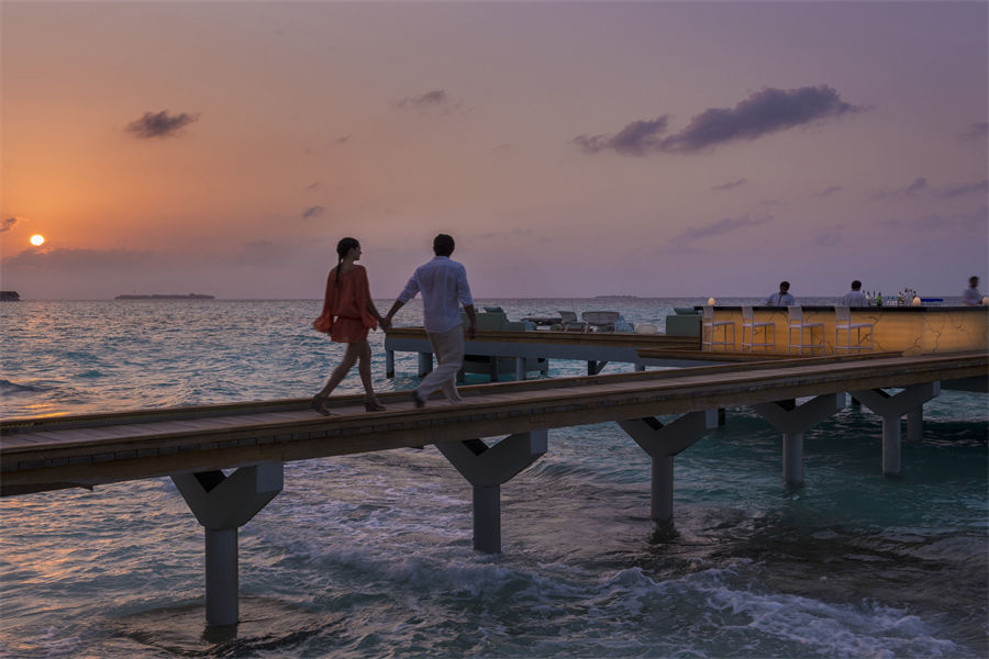四季兰达吉拉瓦鲁 - 海洋酒吧图片2 - Four Seasons Landaa Giraavaru Sea Bar Photo 2