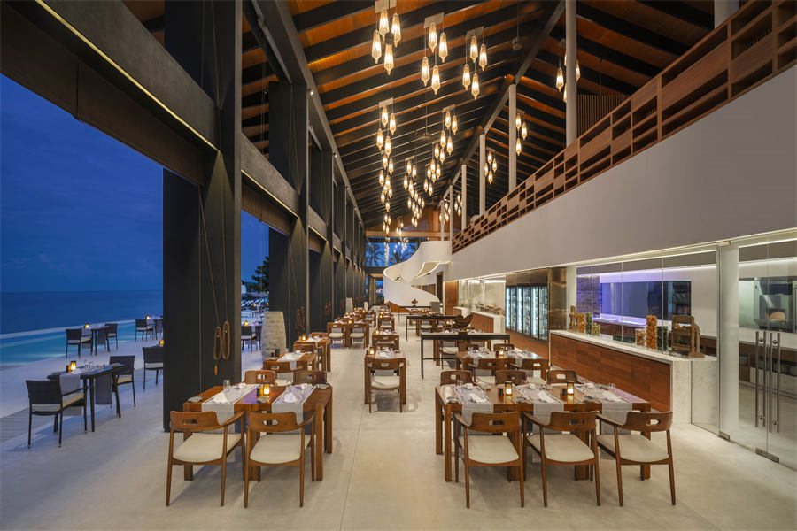 威斯汀 - 全日制餐厅图片2 - The Westin Maldives Miriandhoo Resort Island Kitchen Photo 2
