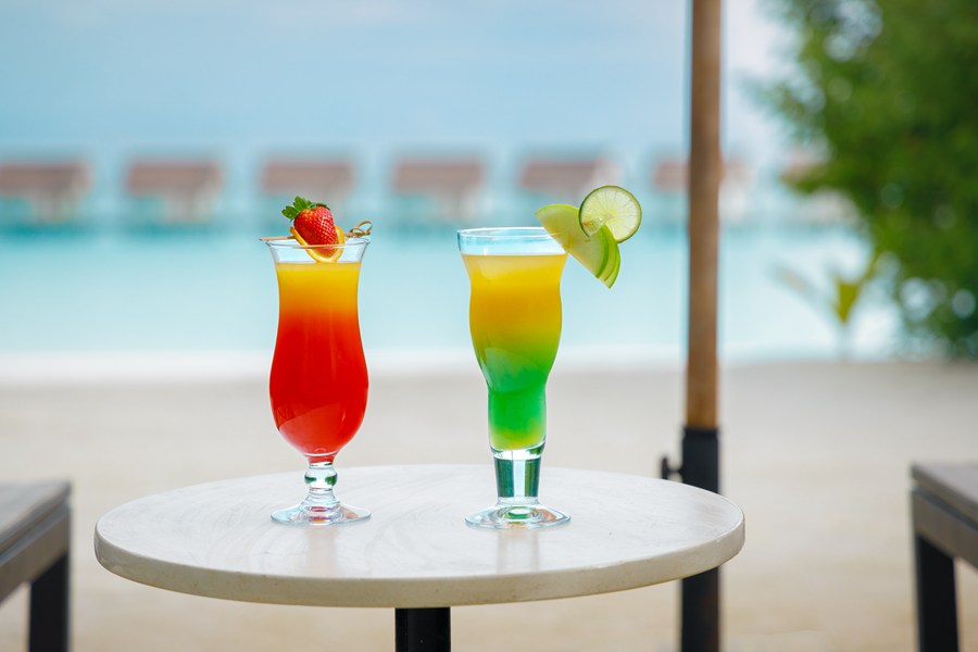 硬石 - 泳池畔酒吧（硬石）图片2 - Hard Rock Hotel Maldives Pool Bar Photo 2