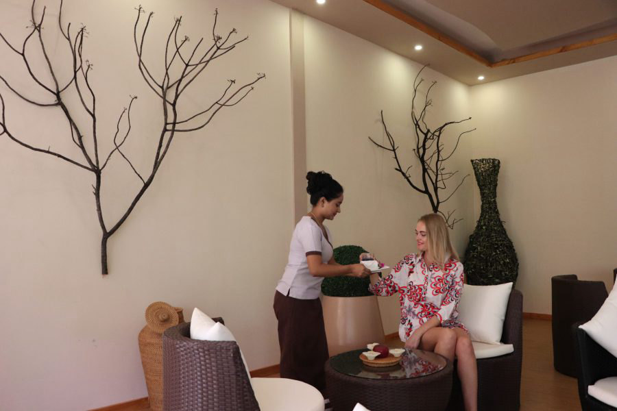 布伦尼亚 - 水疗和健康图片2 - Brennia Kottefaru SPA & WELLNESS Photo 2