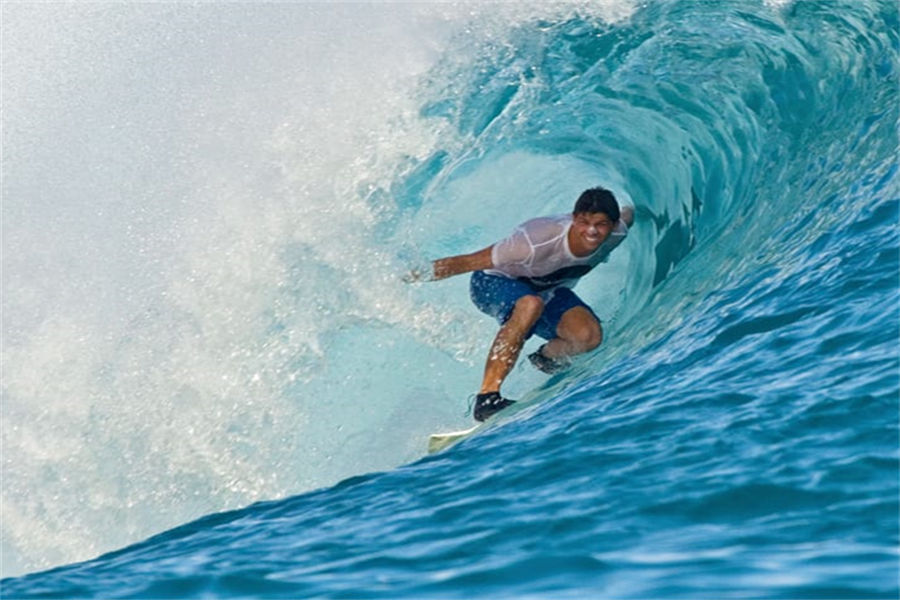 安纳塔拉薇利 - 冲浪图片1 - Anantara Veli Resort Maldives Surfing Photo 1