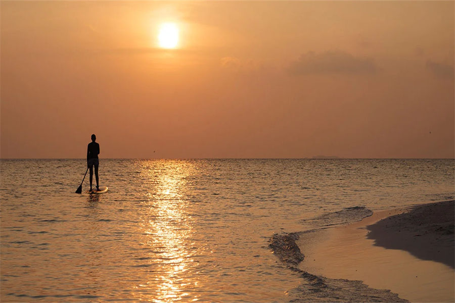 坎多卢 - 水上运动图片1 - Kandolhu Island Resort Water Sports Photo 1