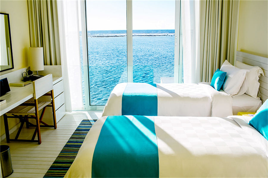 康杜玛 - 双卧水上阁图片4 - Holiday Inn Resort Kandooma Maldives  Two Bedroom Overwater Pavilion Photo 4