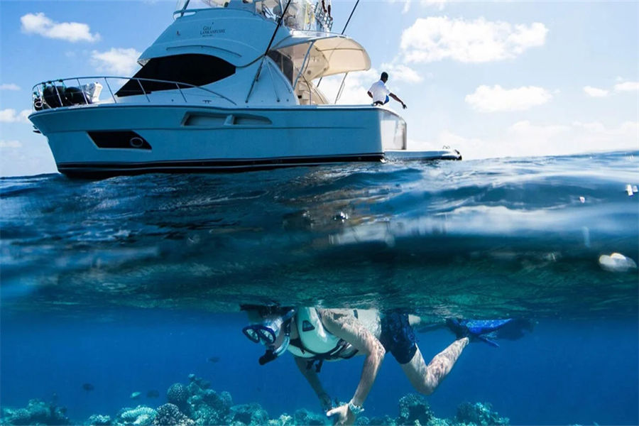 姬丽兰卡富士 - 潜水&水上运动图片1 - Gili Lankanfushi Maldives Diving & Water Sports Photo 1