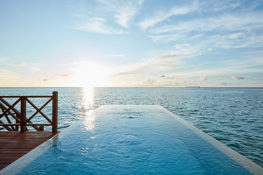 美露丽芙 - 水上泳池套房图片4 - Sun Siyam Vilu Reef Grand Water Villa with Pool Photo 4