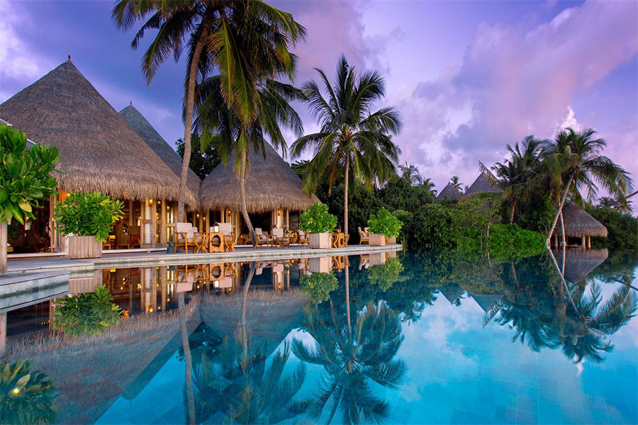 米莱度 - 指南针泳池吧图片1 - Milaidhoo Island Maldives Compass Pool Bar Photo 1