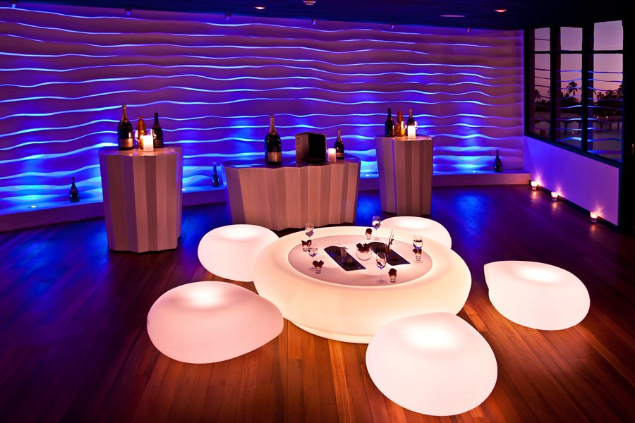 伊露富士（伊露） - 水上酒吧图片1 - Sun Siyam Iru Fushi Bubble lounge Photo 1