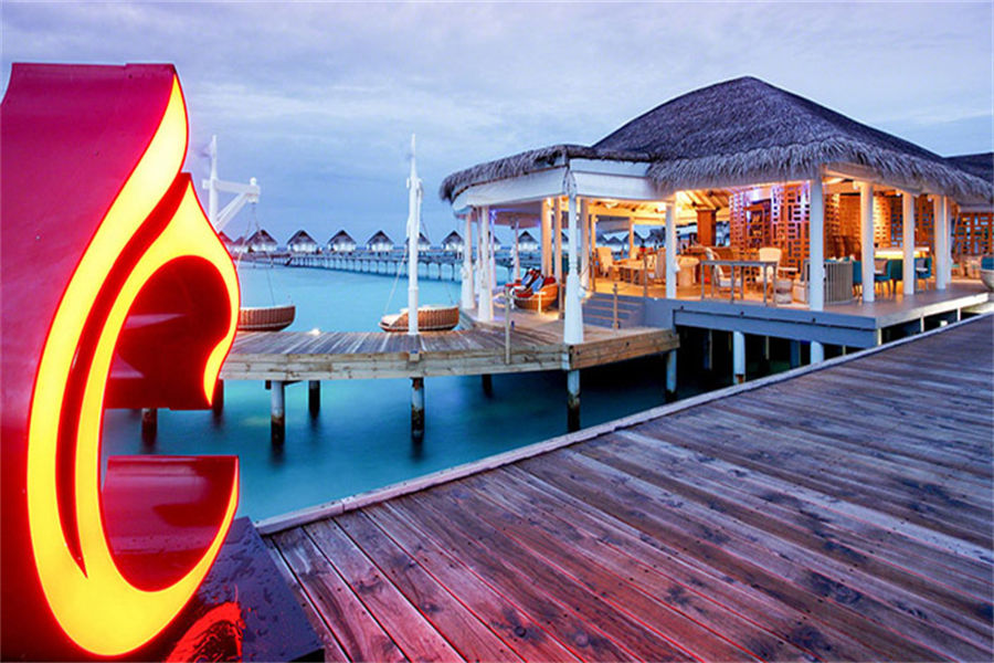 中央格兰德 - 水上酒吧图片2 - Machchafushi Resort&Spa Maldives Aqua Bar Photo 2