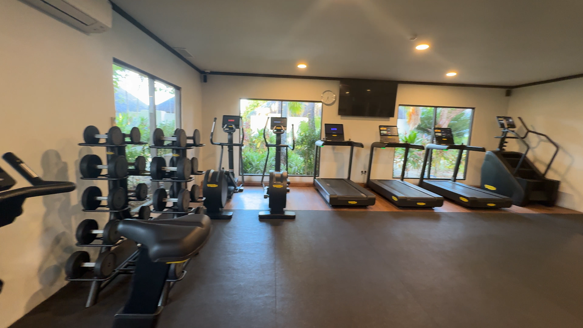 维拉沙鲁 - 健身房图片4 - Velassaru Maldives Resort Lounge Photo 4