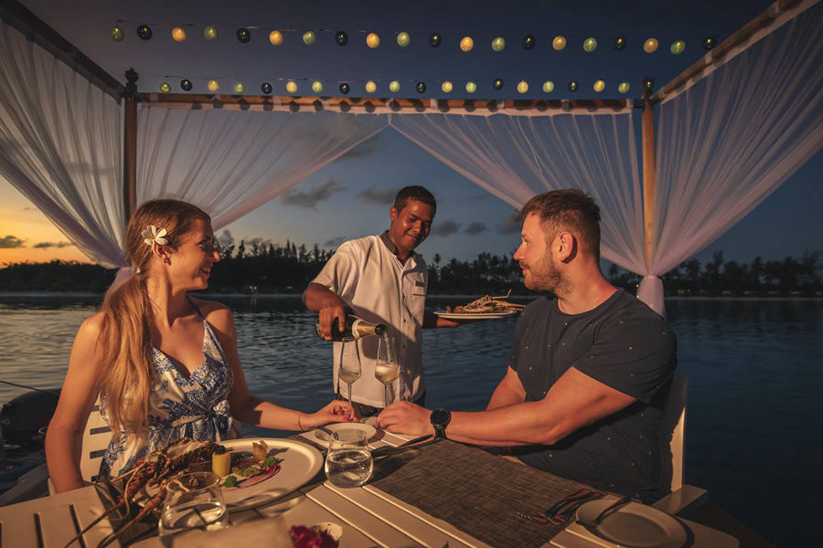 双鱼 - 目的地用餐图片1 - Sun Siyam Olhuveli Destination dining Photo 1