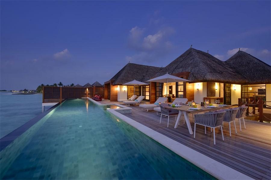 四季库达呼拉 - 三卧水上套房(日出/日落)图片1 - Four Seasons Resort Maldives at Kuda Hura Sunrise/Sunset Three-Bedroom Water Suite Photo 1