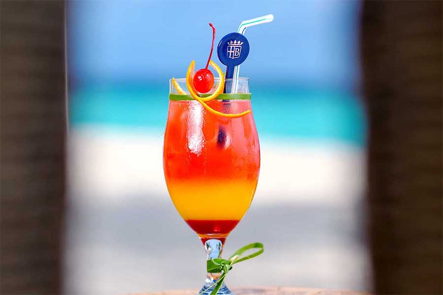巴廖尼 - 泳池酒吧图片2 - Baglioni Resort Maldives Pool Bar Photo 2