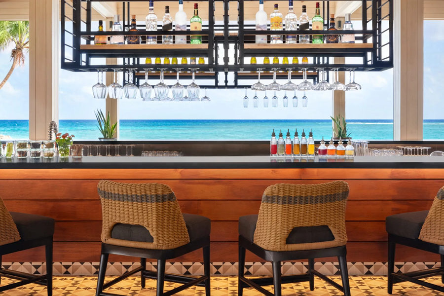 希尔顿阿明吉利 - 泳池酒吧图片2 - Hilton Maldives Amingiri Resort & SPA Aura Pool Bar & Cocktail Lab Photo 2
