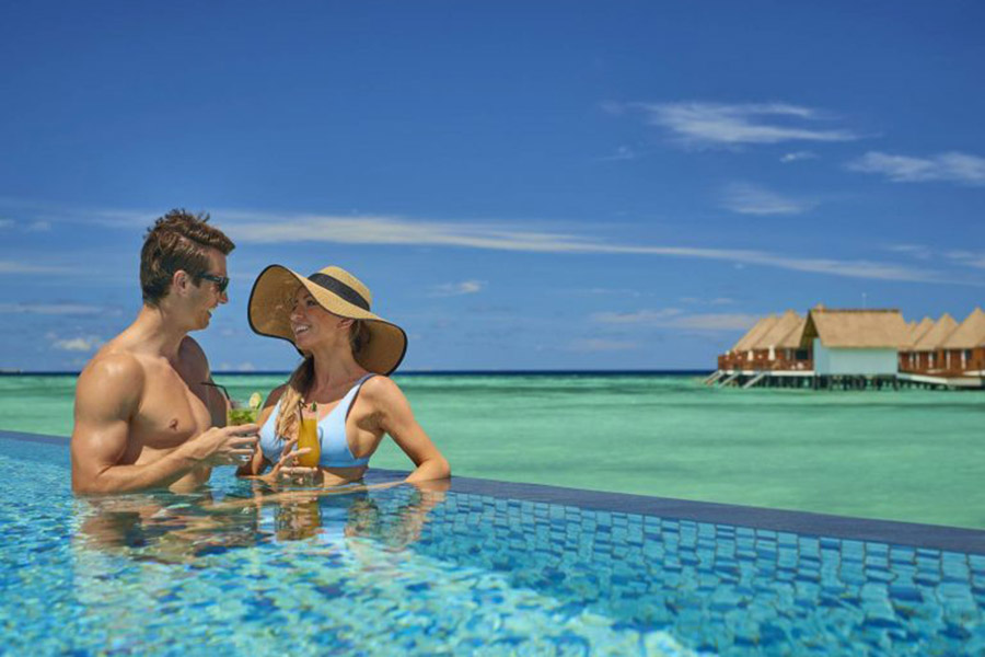 美居 - 池畔酒吧图片2 - Mercure Maldives Kooddoo Pool Bar Photo 2