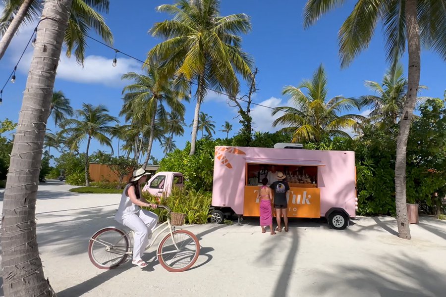 柏典 - 嘟嘟冰激凌车图片1 - Patina Maldives Tuk Tuk Gelato Photo 1