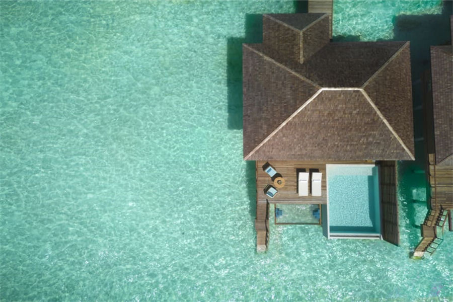 安纳塔拉薇利 - 豪华水上泳池别墅图片1 - Anantara Veli Resort Maldives Deluxe Over Water Pool Villa Photo 1