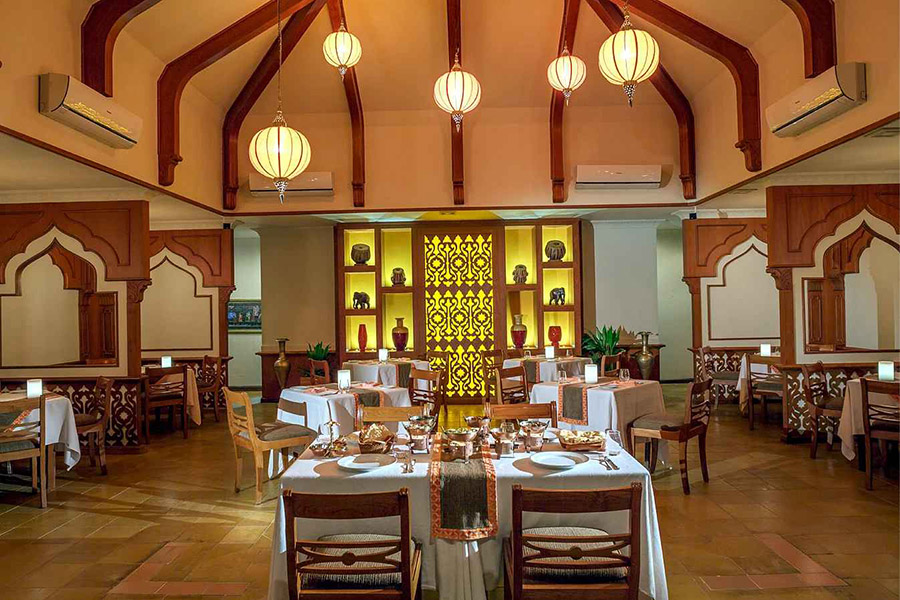 椰子岛餐厅 - 玛哈尔餐厅 - Kurumba Maldives Restaurant