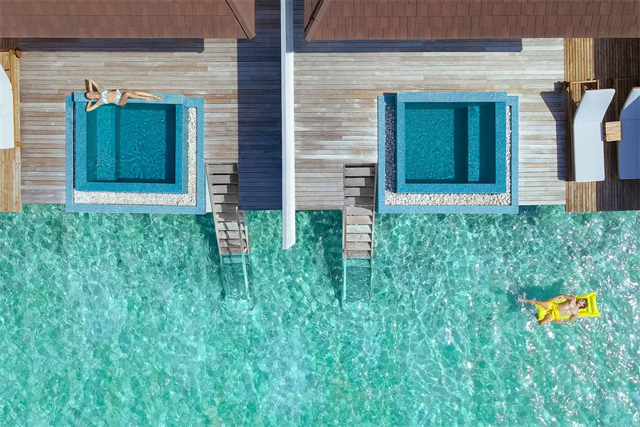 芙拉瓦希 - 泻湖水上泳池别墅图片1 - The Standard，Huruvalhi Maldives Lagoon Overwater Pool Villa Photo 1
