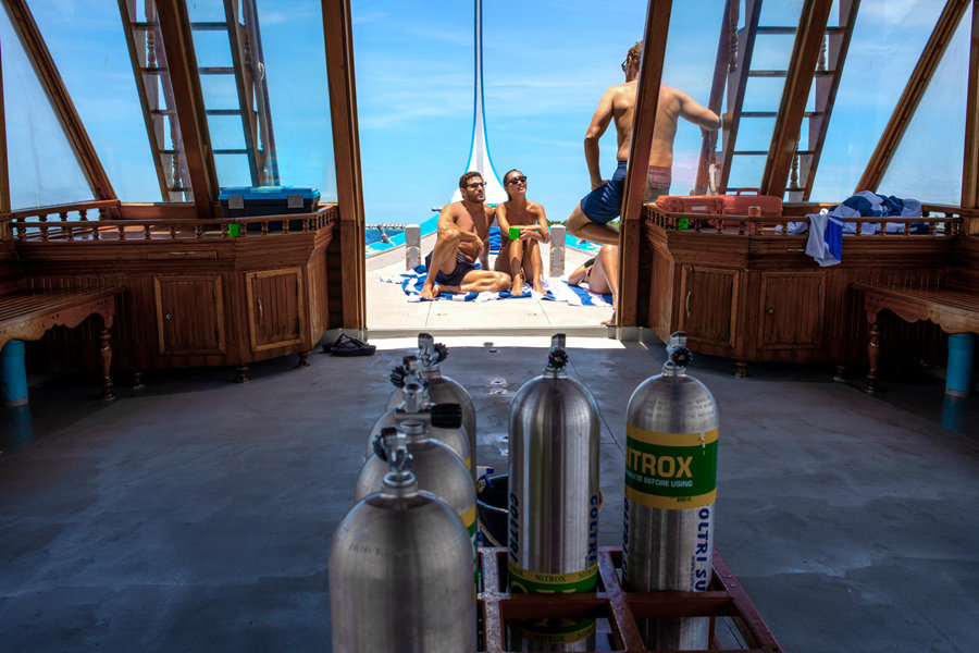 翡翠法斯曼度 - 潜水中心图片1 - Emerald Maldives Resort & Spa  Diving Center Photo 1