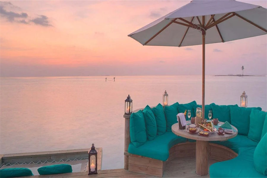 姬丽兰卡富士 - 水上餐酒吧图片1 - Gili Lankanfushi Maldives Overwater Bar Photo 1