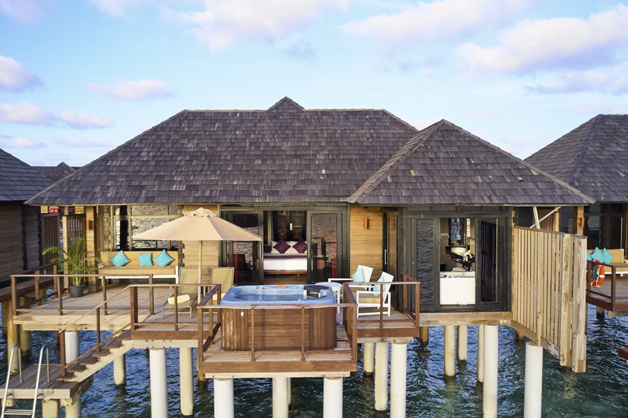 伊露富士（伊露） - 地平线水上别墅（普通/日落）图片1 - Sun Siyam Iru Fushi Horizon Water Villa Photo 1