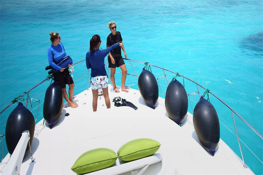 姬丽兰卡富士 - 潜水&水上运动图片2 - Gili Lankanfushi Maldives Diving & Water Sports Photo 2