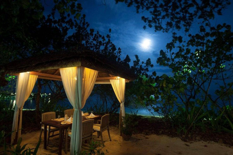 瑞提海滩度假村 -  瑞提烧烤餐厅图片3 - Reethi Beach Resort  Reethi Grill Photo 3