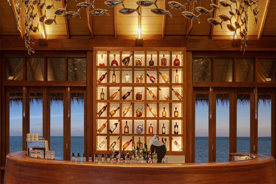瑰宝 - 专属泻湖酒吧图片3 - Heritance Aarah Maldives Luxury Resort Falhu Bar Photo 3