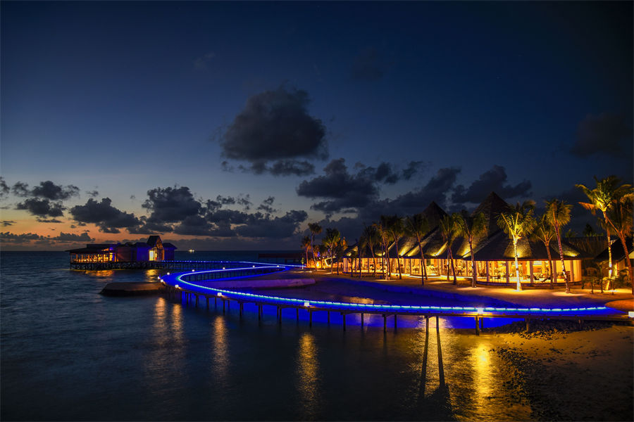 奥臻籁馥玛度 - 棕榈主餐厅图片2 - Ozen LIFE Maadhoo Palms Photo 2