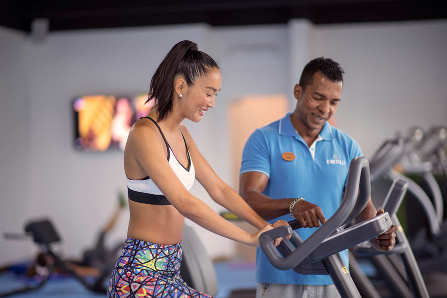 翡翠法斯曼度 - 健身房和体育中心图片4 - Emerald Maldives Resort & Spa  Gym & Sports Center Photo 4