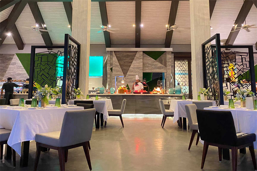 维拉沙鲁 - Vela主餐厅图片1 - Velassaru Maldives Resort Vela Photo 1