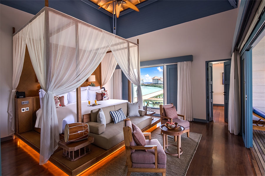 莱佛士 - 日落水上泳池别墅图片2 - Raffles Maldives Meradhoo Sunset Overwater Villa With Pool Photo 2