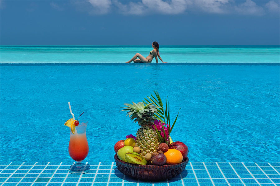 卡尼富士 - 日落泳池餐吧图片3 - Atmosphere Kanifushi Maldives Sunset Pool Bar Photo 3