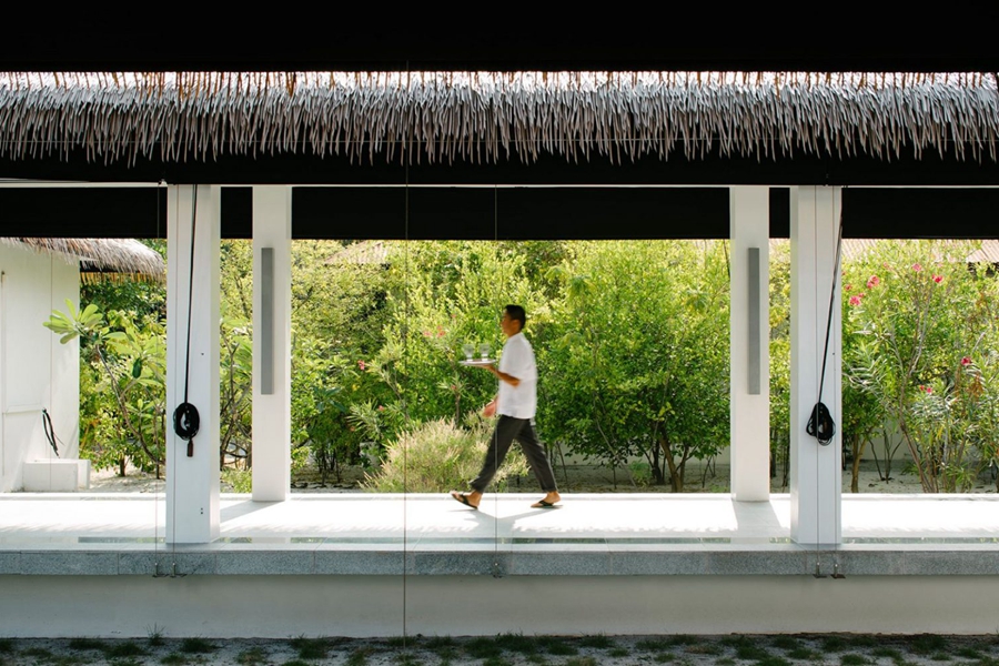 诺库 - 棕榈树主餐厅图片4 - Noku Maldives Palms Photo 4
