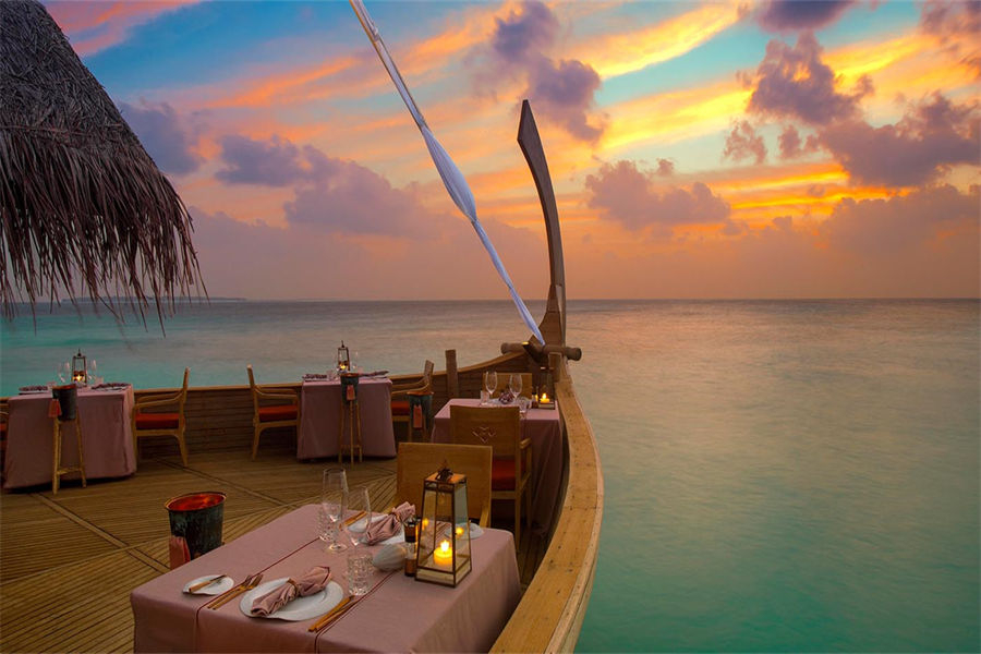 米莱度 - 巴塞利餐厅&酒廊图片4 - Milaidhoo Island Maldives Batheli Restaurant & Lounge Photo 4