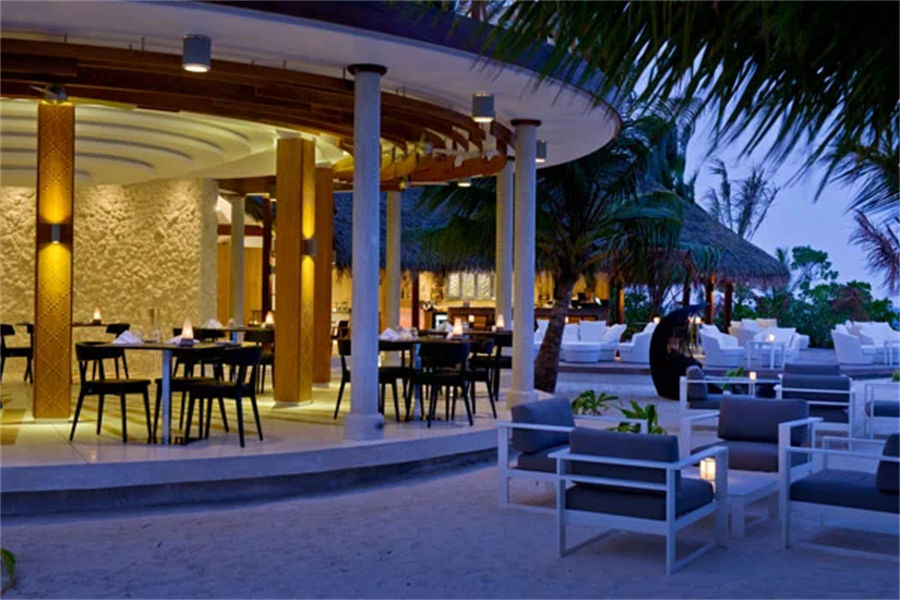 坎多卢 - 市场餐厅图片2 - Kandolhu Island Resort The Market Photo 2