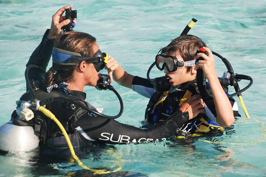 菲利西澳 - 潜水中心图片2 - Filitheyo Island Resort Maldives Diving Photo 2