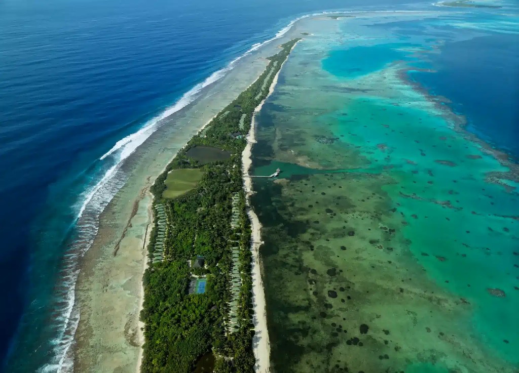 卡娜丽芙岛活动项目 - 探索美丽的阿杜市 - Canareef Resort Maldives Activities