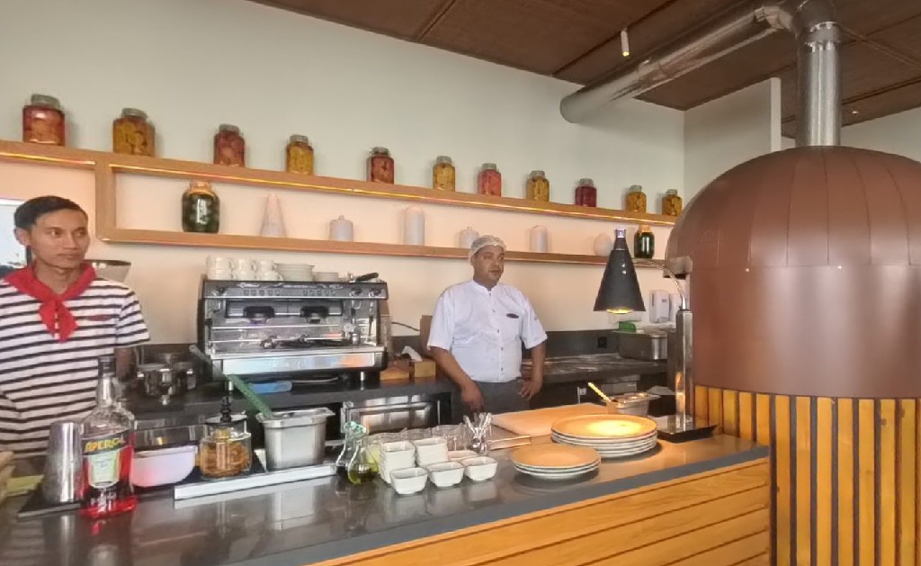 阿丽拉 - 浪漫生活 披萨餐厅图片1 - Alila Kothaifaru Maldives La Dalce Vita Photo 1