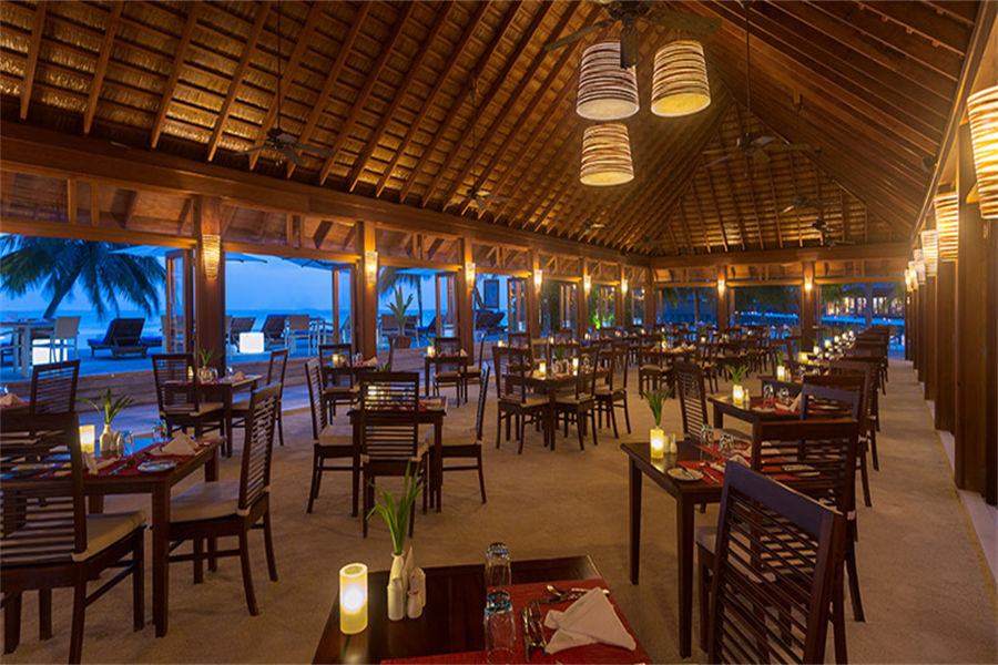 维拉蔓豪 - 阿希玛自助餐厅图片2 - Vilamendhoo Island Resort  Ahima Buffet Photo 2