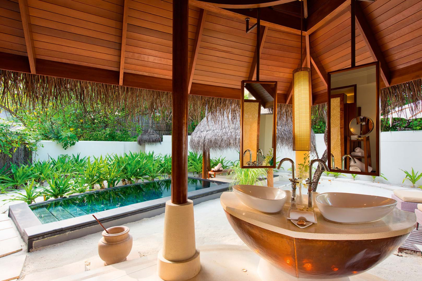 哈拉薇利 - 家庭沙滩泳池别墅 图片1 - Constance Halaveli Resort Maldives Family Beach Villa with pool Photo 1