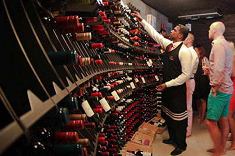 古丽都 - 酒窖图片1 - Kuredu lsland Resort & Spa Wine Cellar Photo 1
