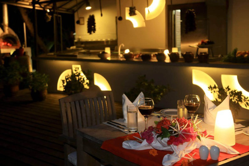 瑞提海滩度假村 -  瑞提烧烤餐厅图片2 - Reethi Beach Resort  Reethi Grill Photo 2