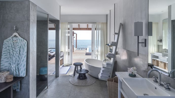 四季兰达吉拉瓦鲁 - 水上泳池别墅  - 部分海景图片2 - Four Seasons Landaa Giraavaru Water Villa with Pool – Partial Sea View Photo 2