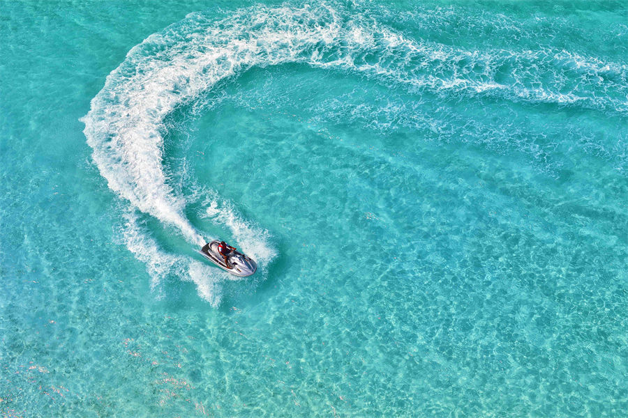 瓦露 - 潜水和水上运动图片1 - VARU by Atmosphere Diving & Water Sports Photo 1
