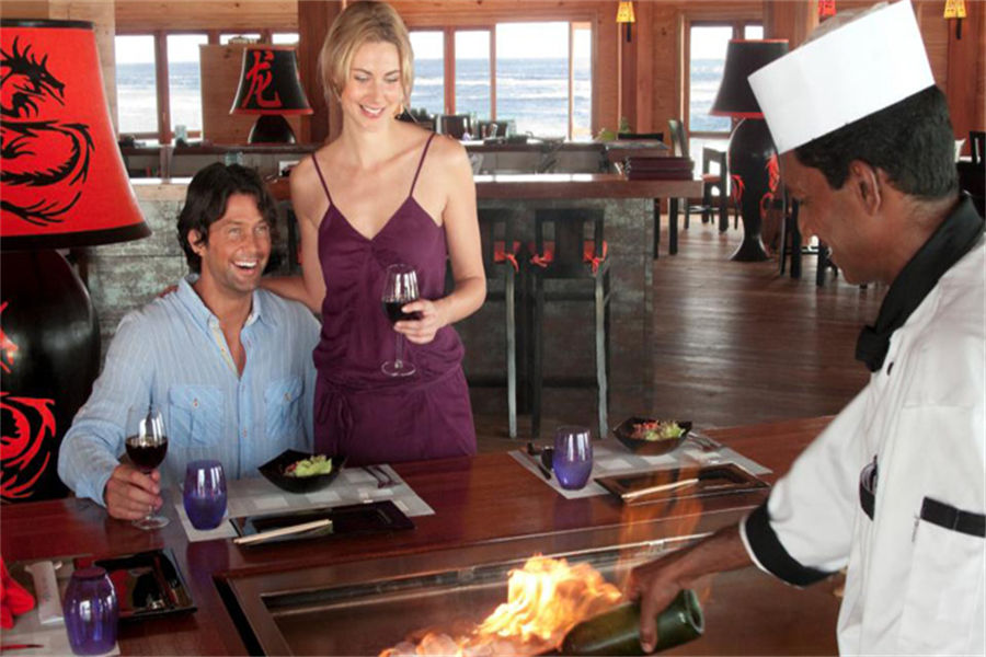 维拉蔓豪 - 亚洲餐吧图片3 - Vilamendhoo Island Resort  Asian Wok Restaurant & Bar Photo 3